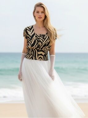 FREE People Size Small Zebra/Animal Print V-Neck Crop Top Blouse